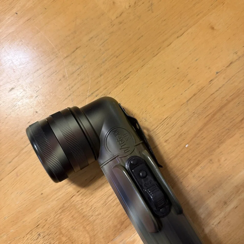US Army USGI GT MX-991/U Camouflage Flashlight Right Angle 9